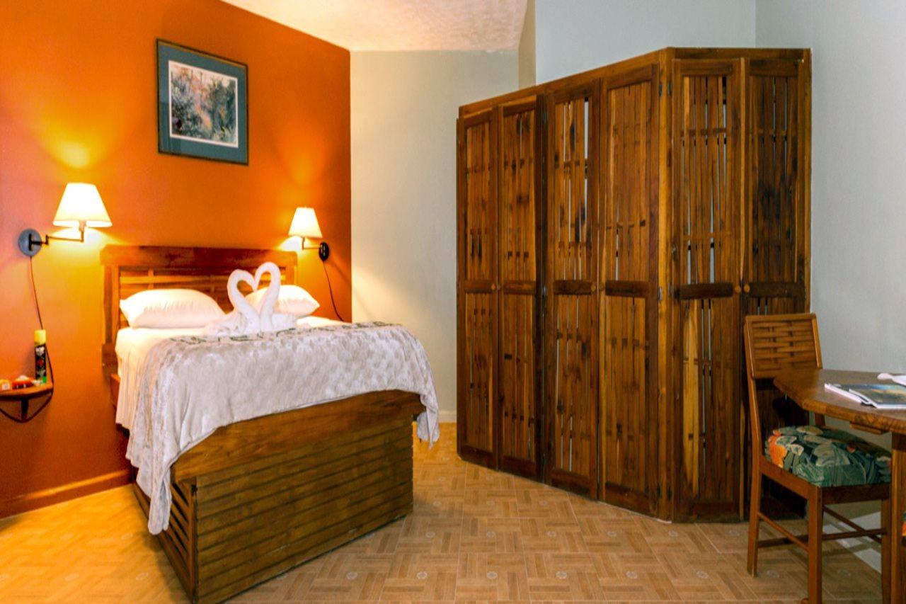 Shepherd Inn Crown Point Bagian luar foto