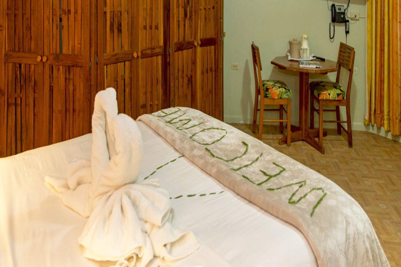 Shepherd Inn Crown Point Bagian luar foto