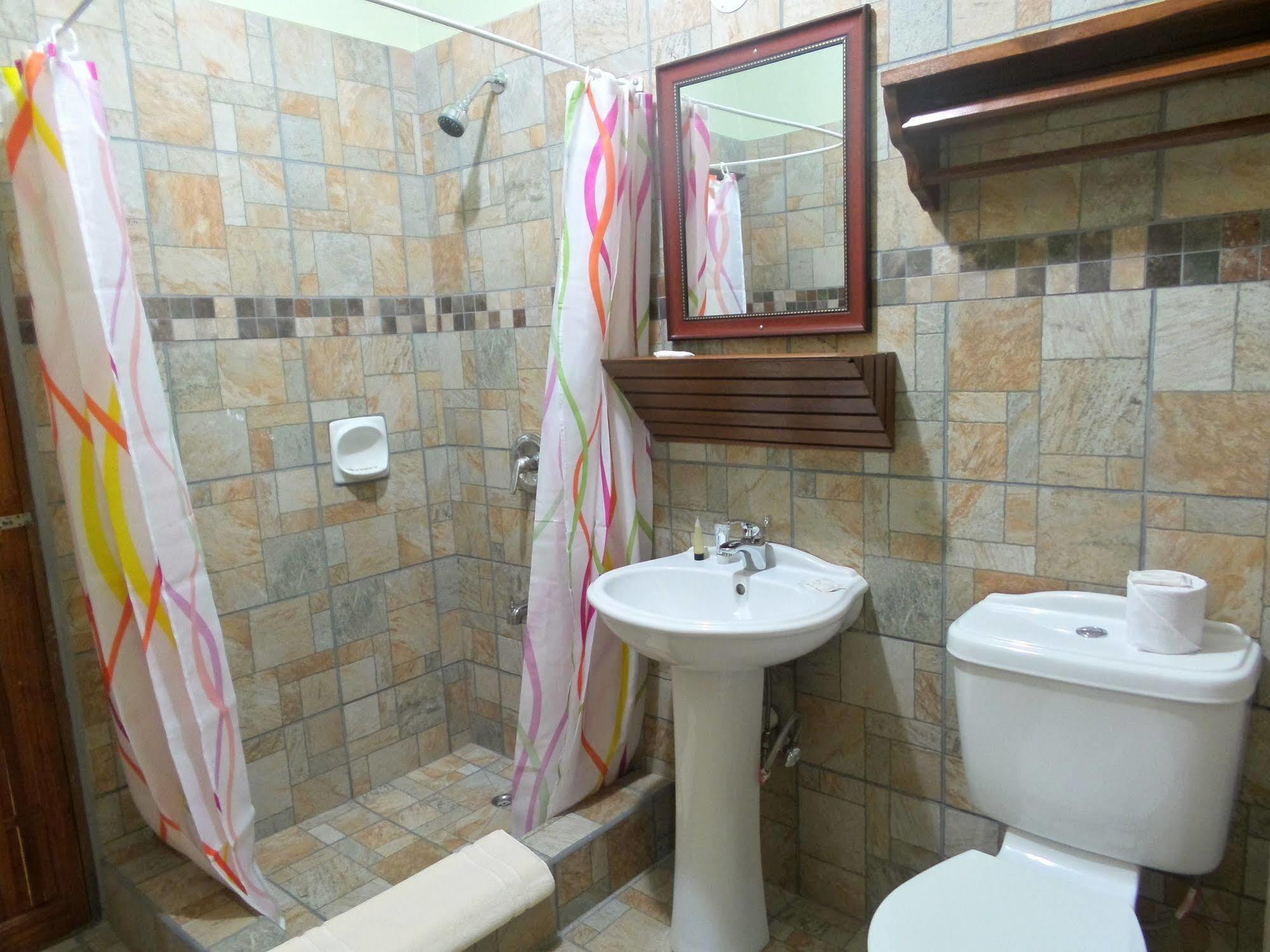 Shepherd Inn Crown Point Bagian luar foto
